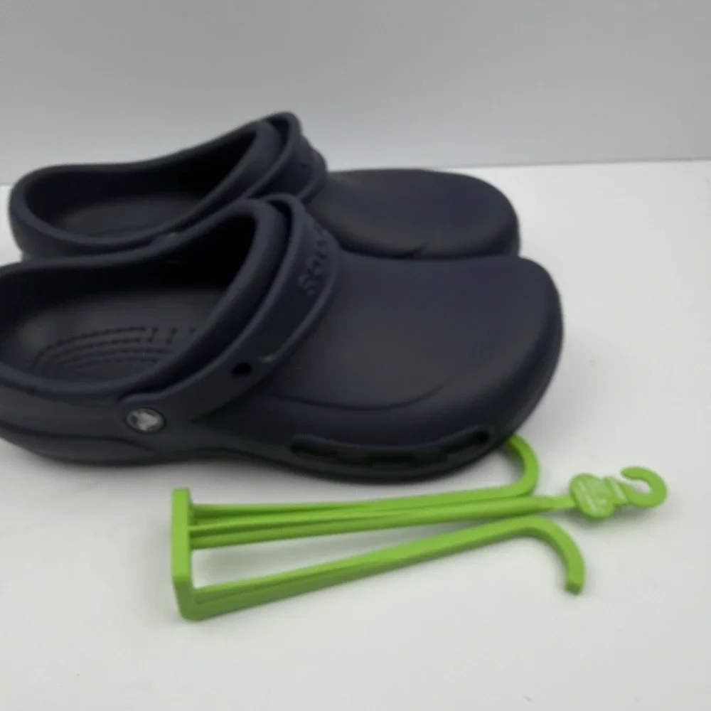 Crocs Bistro Pro Clogs Mens 10; Womens 12 - Navy Blue/Slip-Resistant - NEW